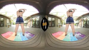 Ella Knox Yoga Instructor Virtual Reality