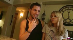 REAL CANDID 18 TEEN COUPLE FUCK WATCHING FRIENDS ON PAR