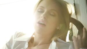 Avril Hall - Kneaded Pleasure