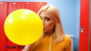 Jessie Saint Lockeroom B2P Fuck