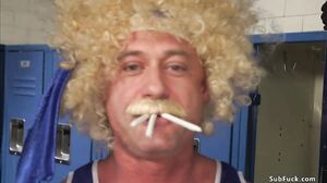 Hairy journalist dp banged in showers