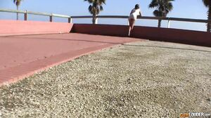 BreakingAsses - Rumanianal