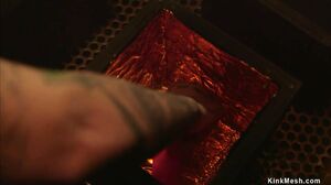 Newcomer sub whipped on device obndage