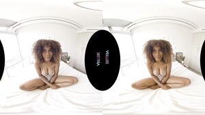 Jenna Foxx - Come Hangout In My Bedroom