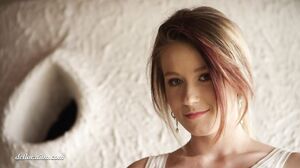 Minnie Manga / Anna Derevjanko / Ida Red