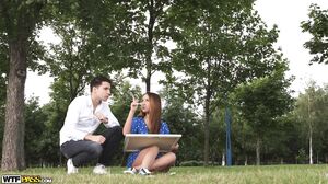 Hooking up with a Sexy Artist for a Steamy Fuck