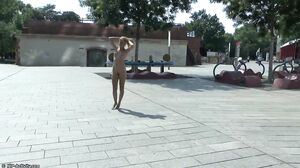 Izzy Nude in Leipzig