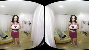 Victoria June - Boobtique