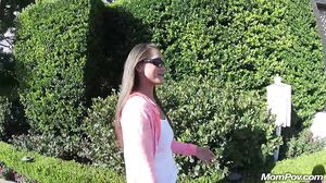 Mandie anal fusk in the mall