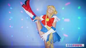 Kenzie Reeves Cosplay Sailor Moon