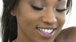 Sizi Sev - I Like Black Girls #05 - Scene 2