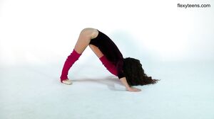 FlexyTeens - Anna Ocean 1