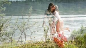 FameGirls - Audrey Extra i feel my self