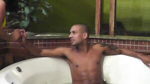 Gostosas e Safadas - Cena 03 (Niki Ferrari)