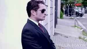 Sexy Hot - O Homem Da Mala