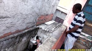 Elisa Sanches - A gostosa da vizinha safada