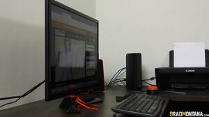 Brad Montana - Ninfetinha Relaxou na Pica do Cunhado Do