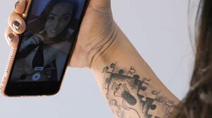 Brad Montana - Victoria Dias, Uma Blogueira Anal