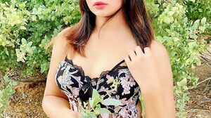 IndianWebSeries - Hot Scenes from Suno Devarji S1 E2