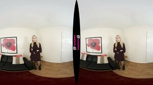 Chloe Toy - Im Not A Slut