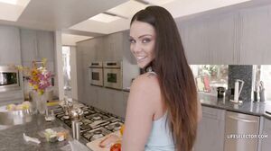 Life Selector - A day with Alison Tyler (gym)