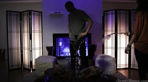 Kylie Rocket, Robby Echo - The Sex Therapist