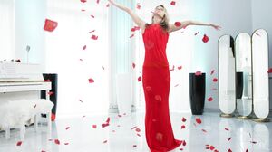 Gina Gerson - Fantasy Of The Month