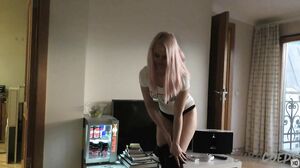 EuroCoeds - simona nervous first time video naked sunda