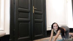 cayenne hot never says no