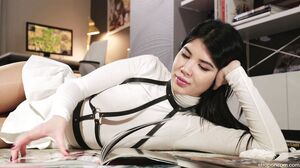 Antonia Sainz, Lady Dee - Erotic roleplay idea