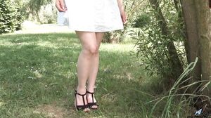 Kirschley Swoon - 2v Beautiful curves