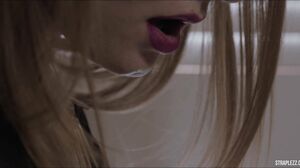 straplezz - Merry Pies Uncontrollable Cock