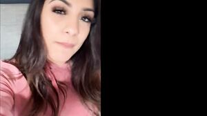 Jessica Nunez Needed Some Side Doe