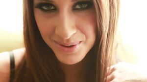 Mia Jemsen, Molly Bennett -  It's Her Fantasy