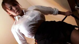 Hitomi tanaka masturbates