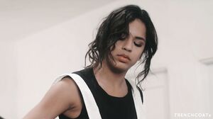 Autumn Falls - Trench Coat X 02 November 2018