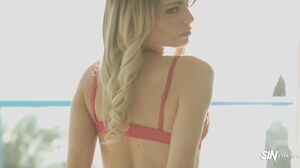 SINematica - Clara Mia Day Dreaming