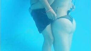 Kathalina777 -fucking in the pool of a public hotel and almost discover us