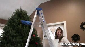 HouseWifeKelly - Fucking around the Christmas Tree