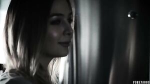 Blair Williams - Mammas Boy