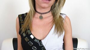 GapeMyPussy - Claudia Mac