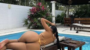 Leda Lotharia - Internet Hoe Takes It In The Ass