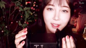 Eunzel Vampire Ear Licking ASMR