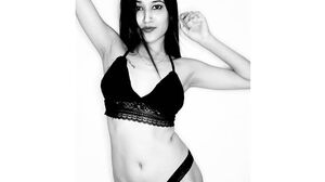 Lenna Ross 4on1 DP deepthroat facefuck rough retro cum swallow NF085