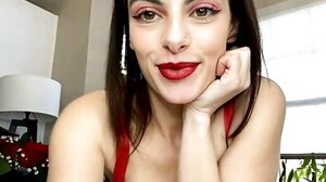 Busty Hot Wife At Home Livestream