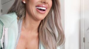 Sisters Try On Bikini