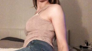 Hentai Babe Loves Teasing 2