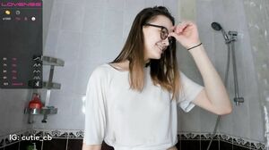 cutiesmile_ April-05-2021 16-19-16 @ Chaturbate WebCam