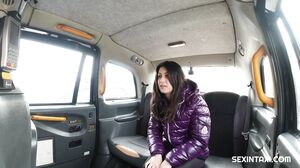 SexInTaxi E24 Francesca Palma CZECH