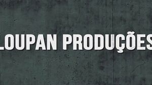 Fazendo sexo a 3 na limousine